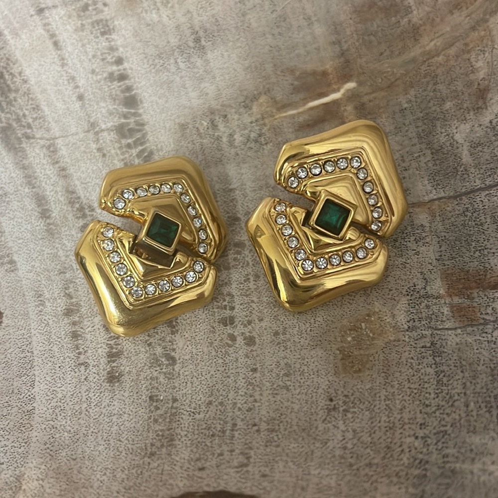 Swarovski Swan Green Emerald Clip-On Earrings